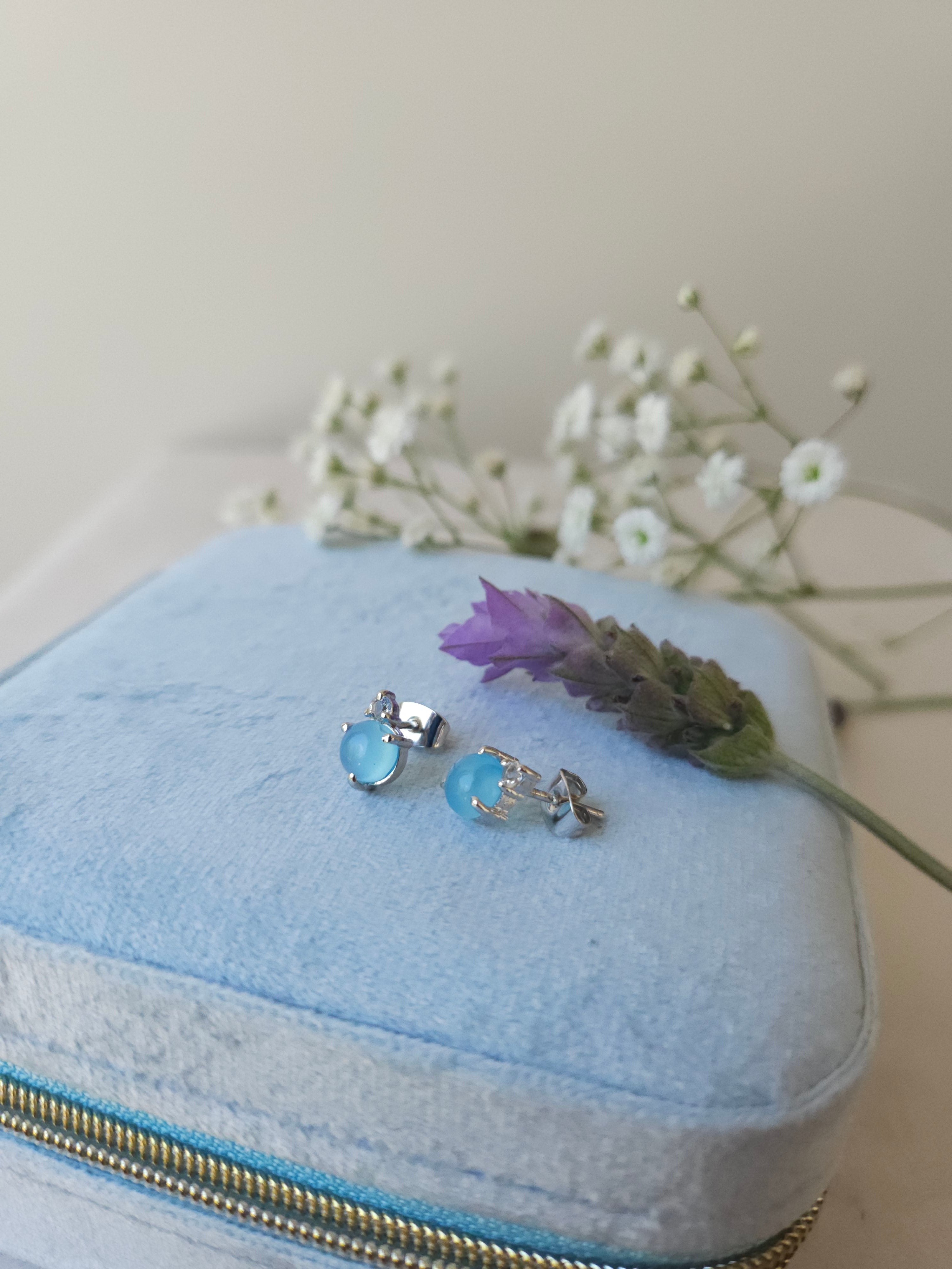 Aretes Kass con Calcedonia Azul