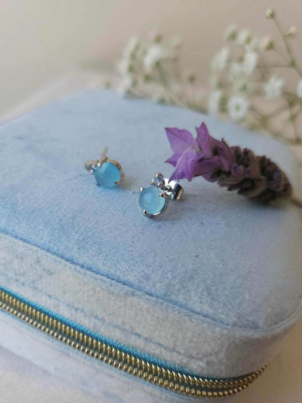 Aretes Kass con Calcedonia Azul