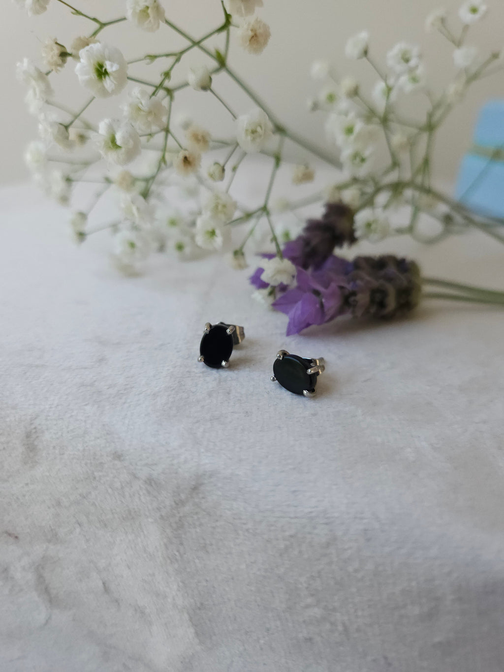 Aretes Onix cubierta en Rodio