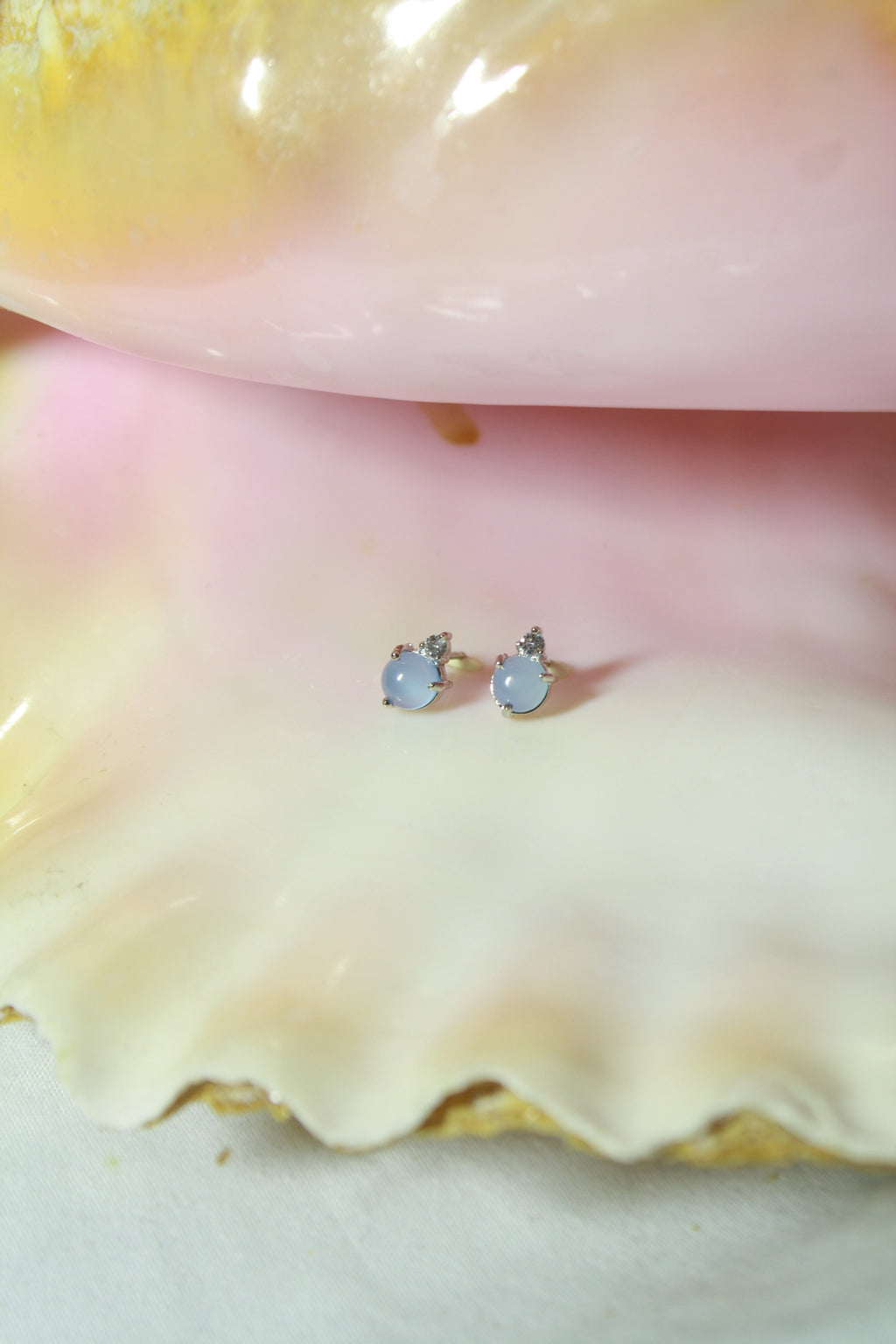 Aretes Kass con Calcedonia Azul