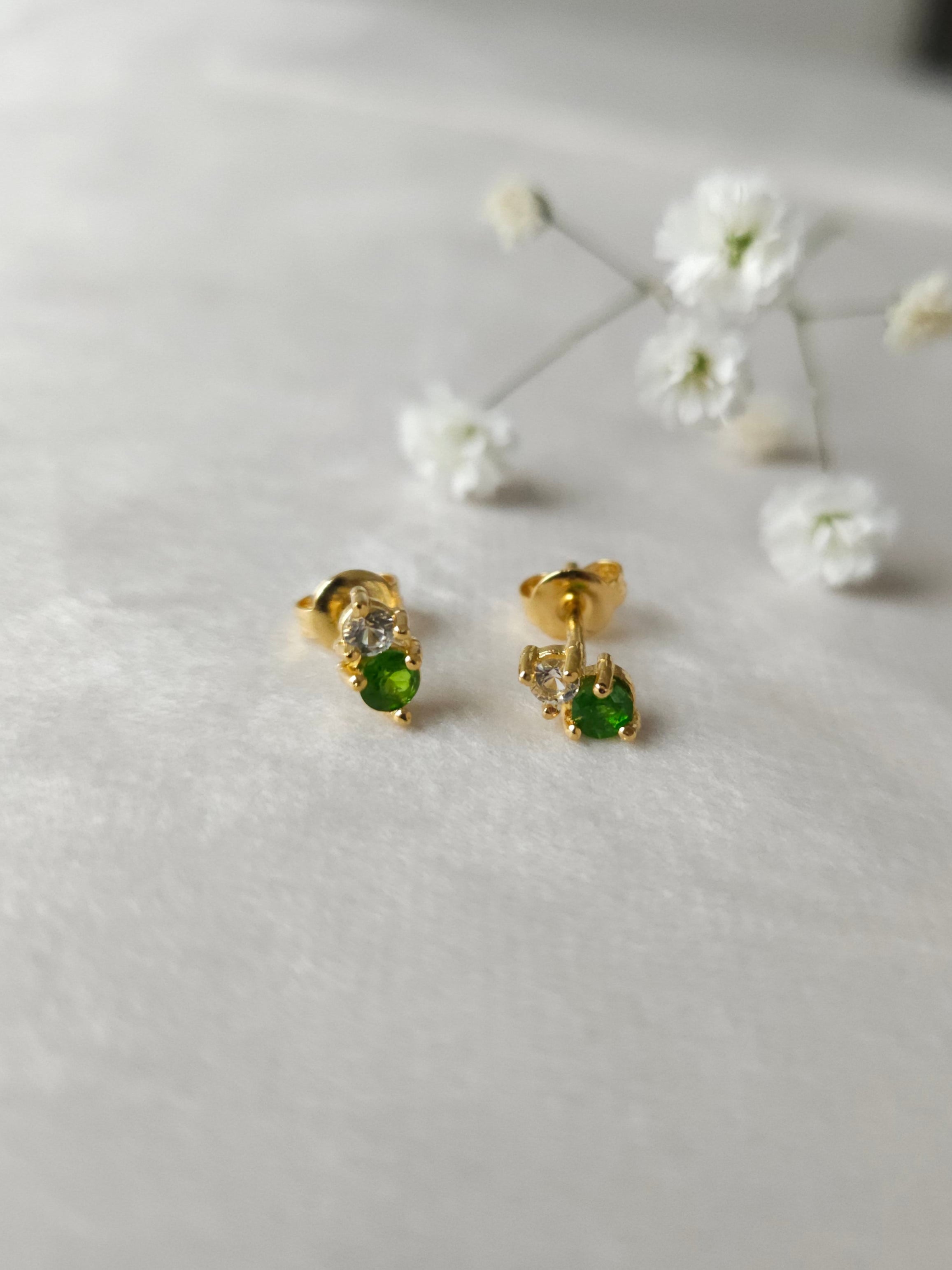 Aretes Dua con Savorita y Cuarzo blanco con cubierta en Oro de 14 K