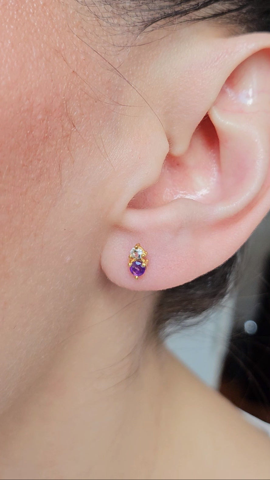 Aretes Dua con Amatista y Cuarzo blanco con cubierta en Oro de 14 K