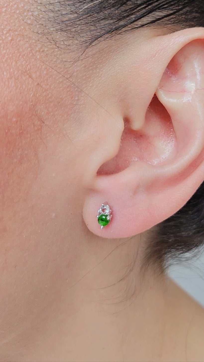 Aretes Dua con Savorita y Cuarzo blanco y cubierta en Rodio