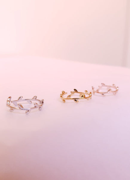 Anillo hojas
