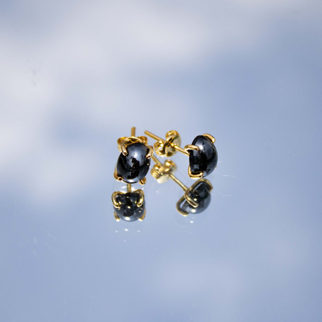 Aretes Acerina Oval con cubierta en Oro.
